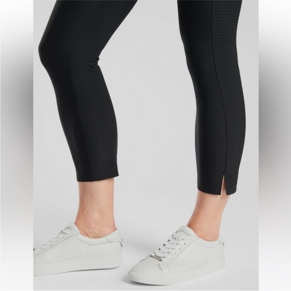 Athleta Stellar Crop Pants Black - Picture 3 of 13